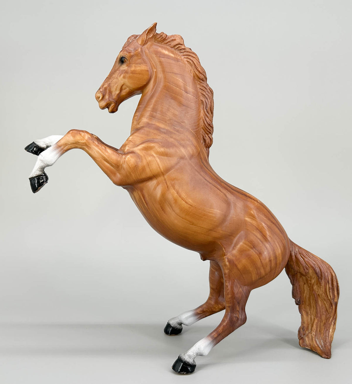 Fighting Stallion, Woodgrain
