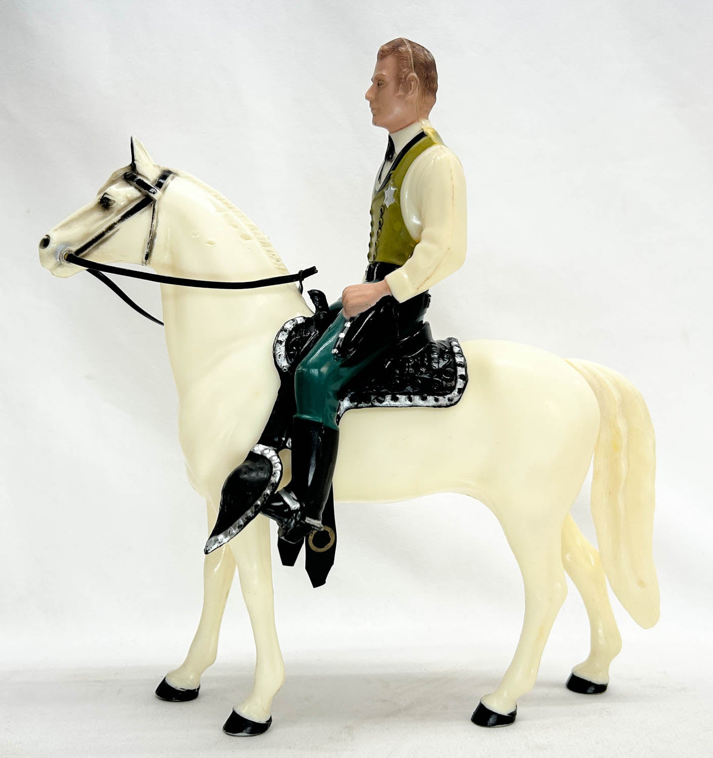 Hartland Walking Horse with Wyatt Earp Rider