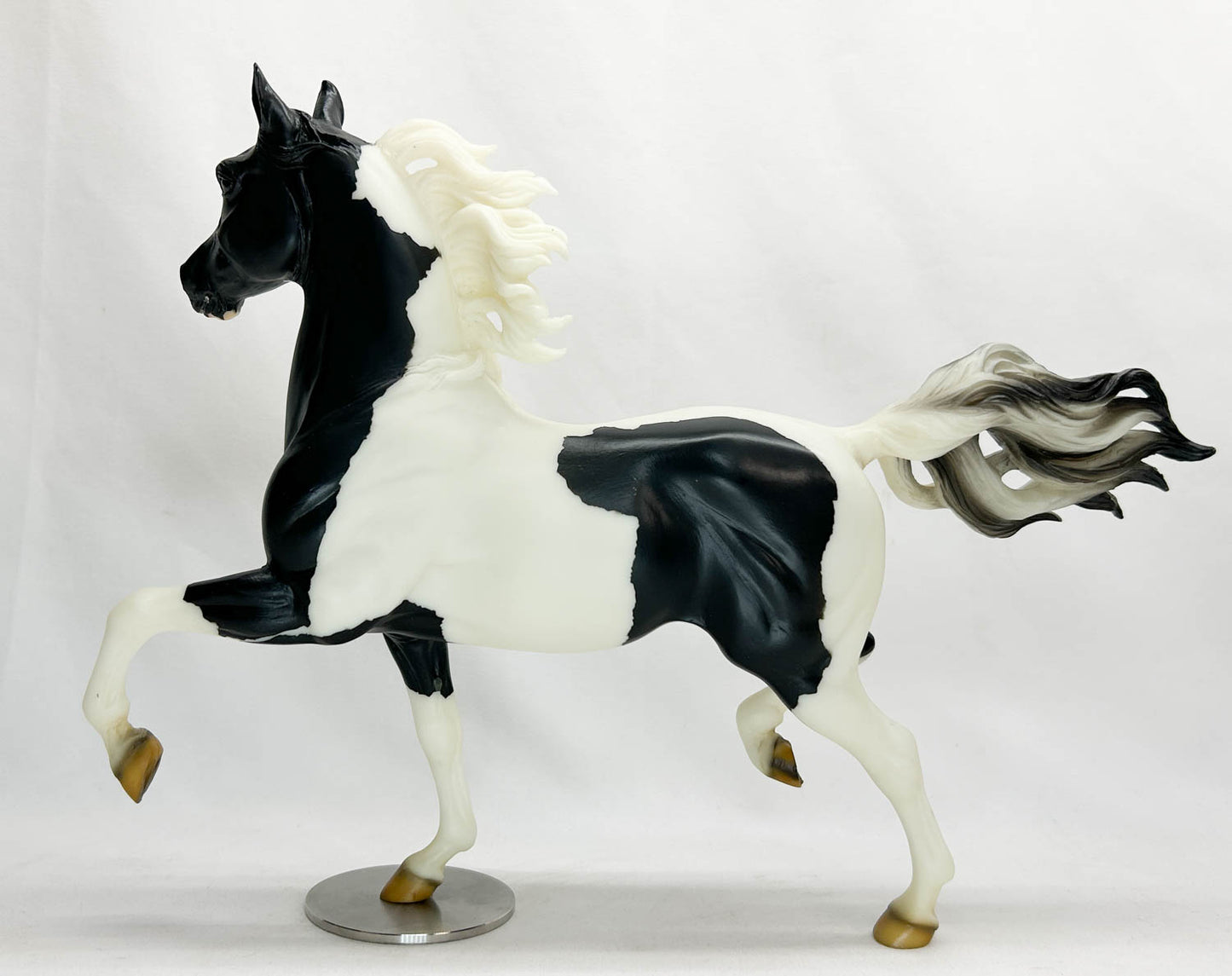 Huckleberry Bay ~ TS Black Tie Affair w/ Steel Base