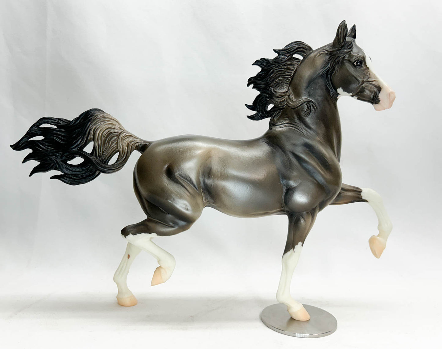 Huckleberry Bey ~ High Wire - Breyerfest SR w/ Steel Base