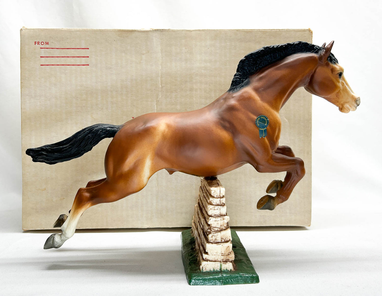 CHRISTMAS AUCTION: Jumping Horse, Bay - Diagonal Socks, Blue Ribbon Sticker & Chicago Shipping Box