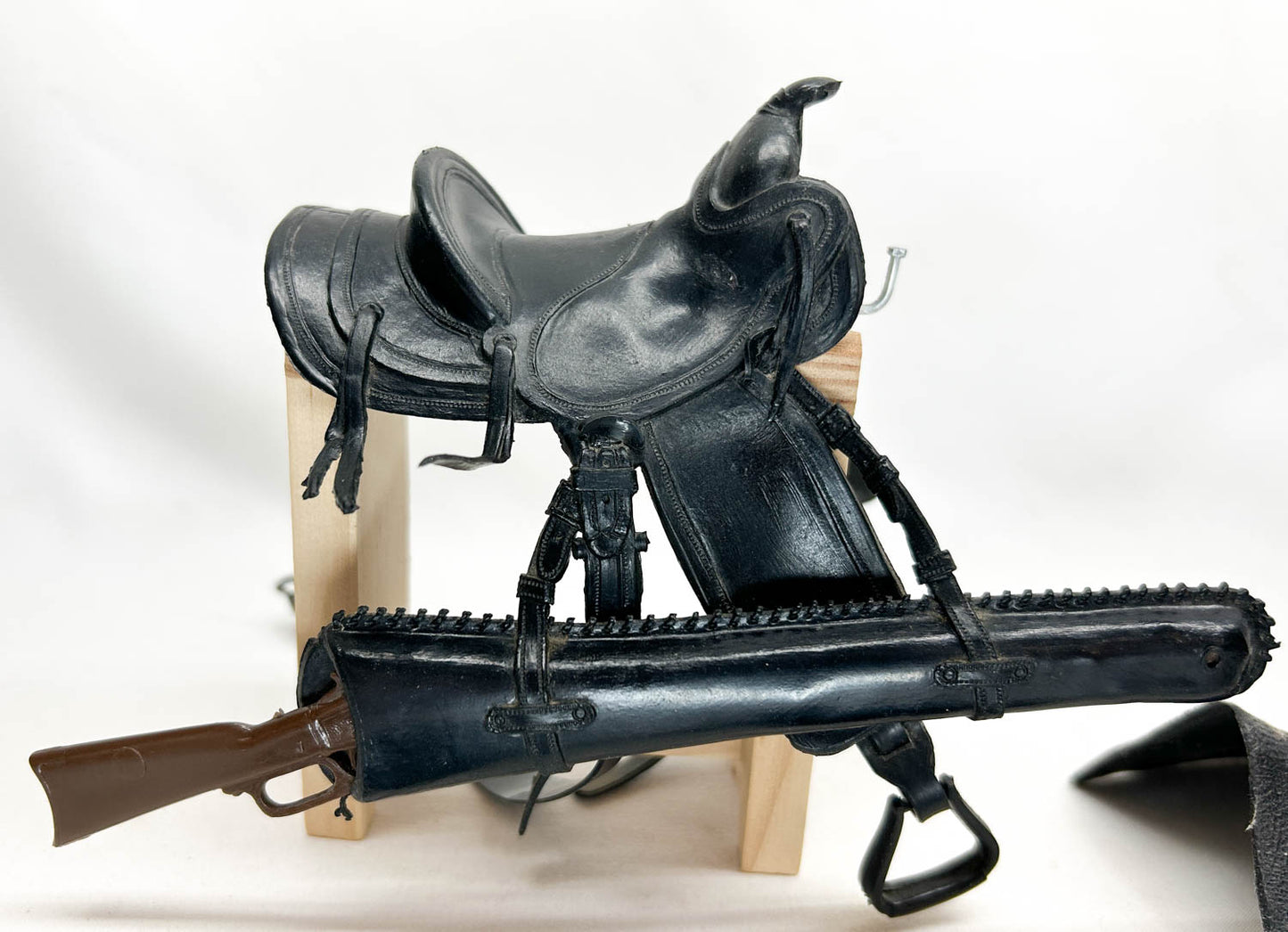 Marx Thunderbolt, Bay with Original Tack & Box from Eleda's herd