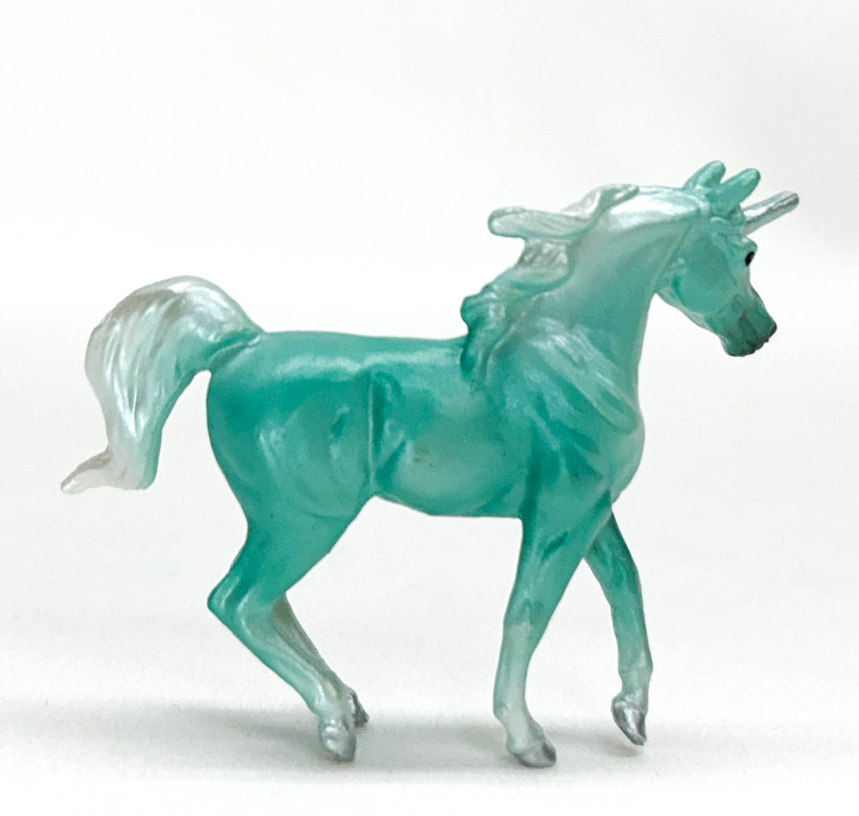 Arabian Unicorn ~ Pixie - Unicorn Surprise Series 1