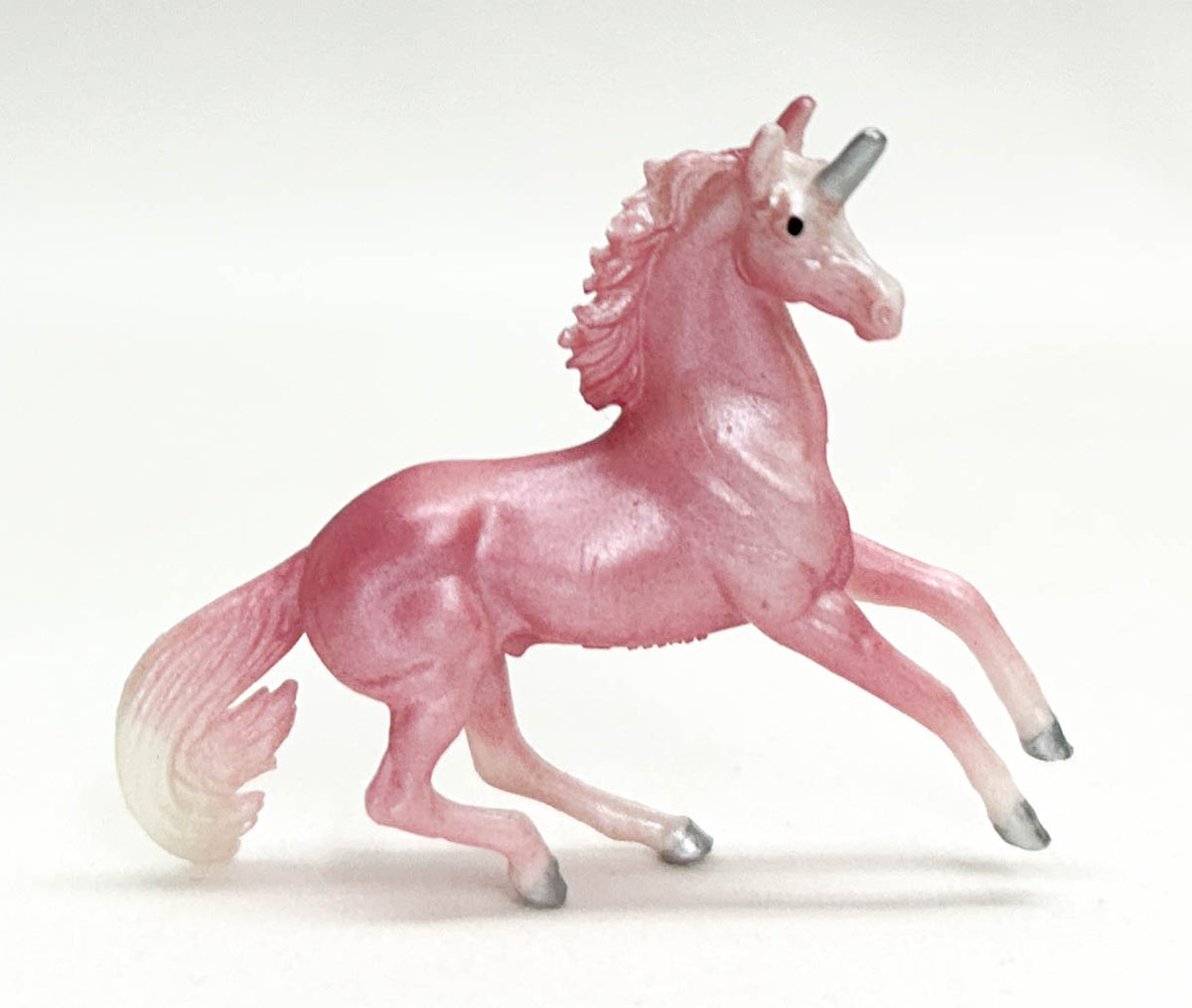 Firebird Unicorn ~ Coralie - Unicorn Surprise Series 1