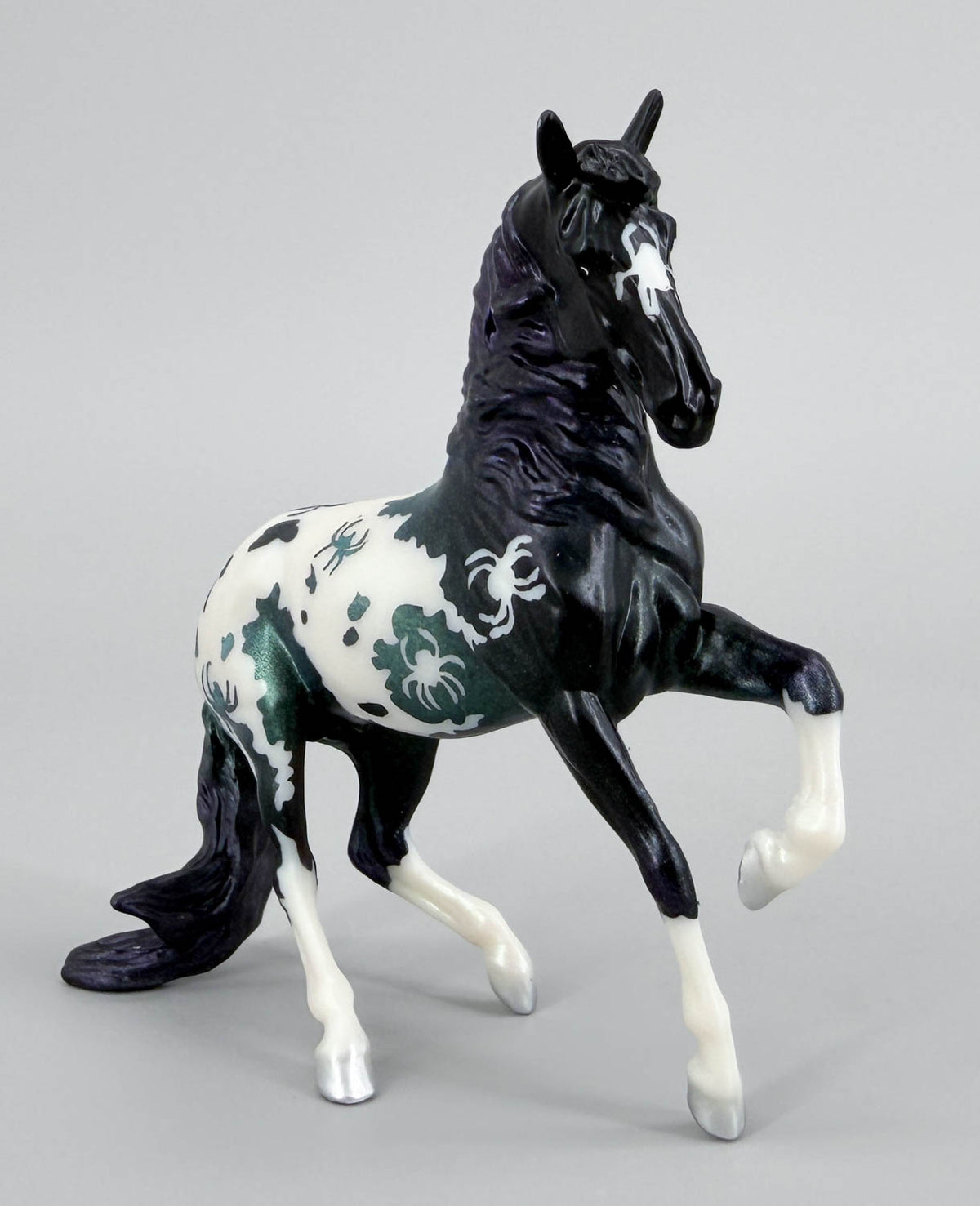 Alborozo ~ Mini Eek - 2025 Spooky Surprise