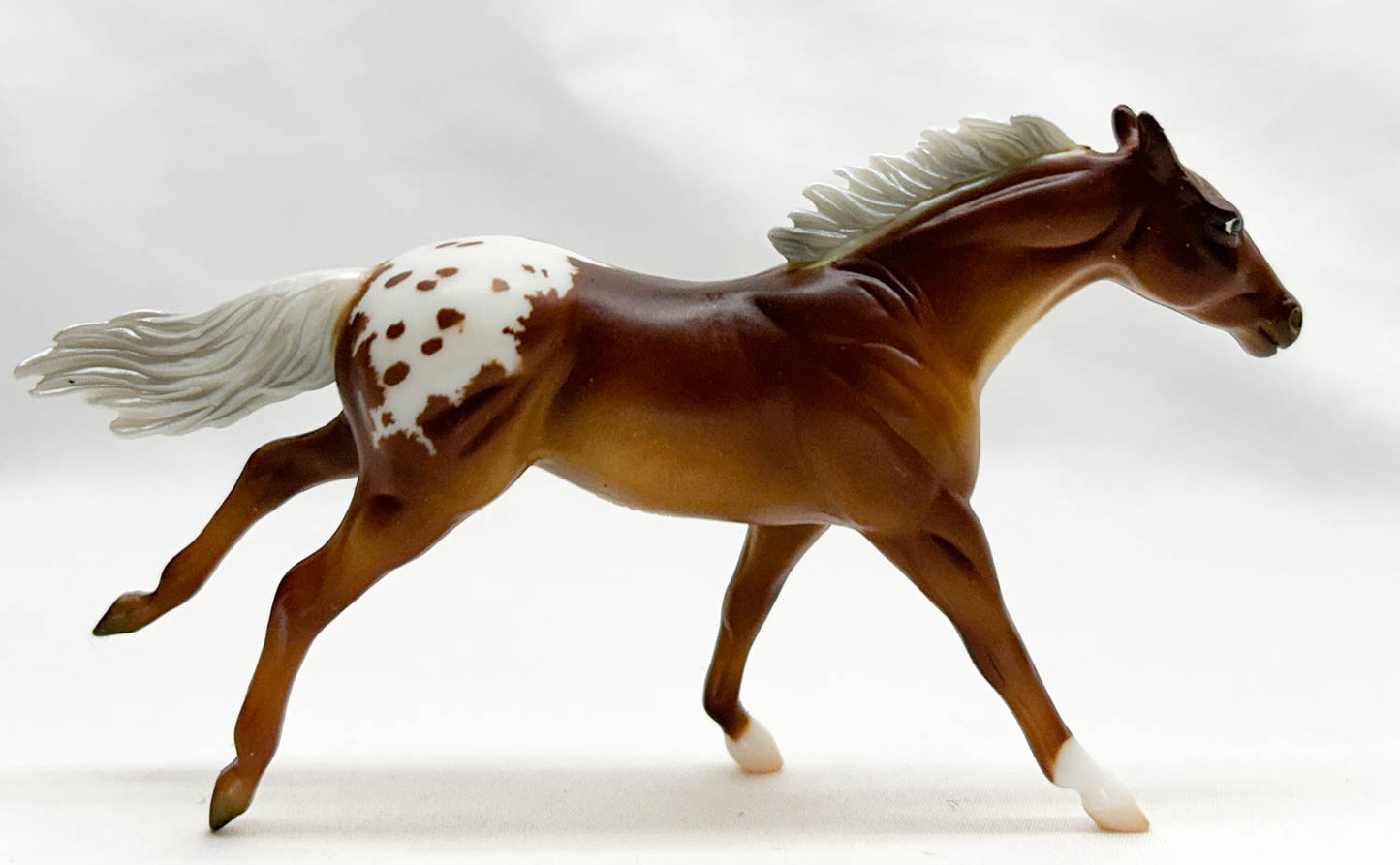 Thoroughbred ~ Gale - Best of BreyerFest Series 1