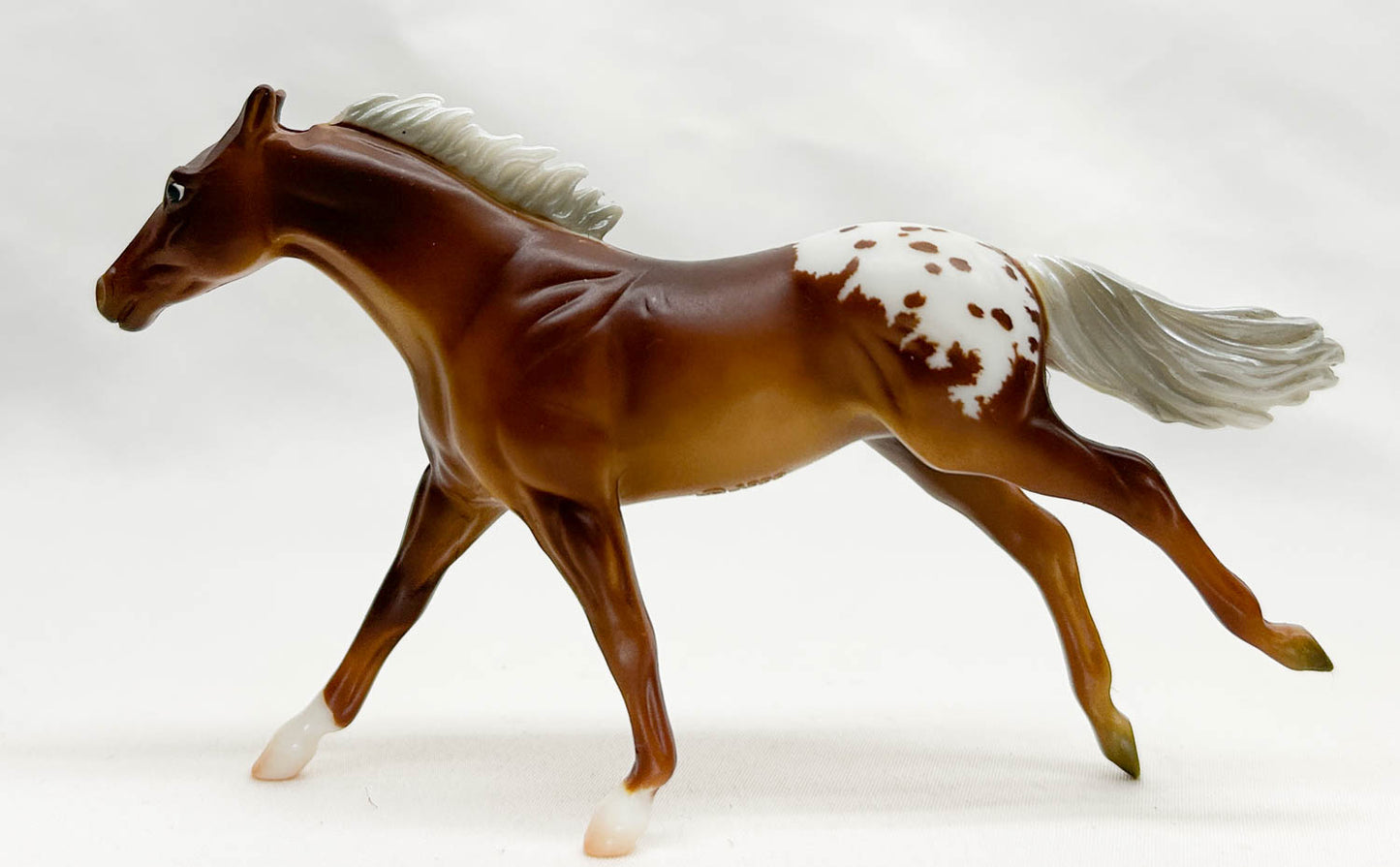 Thoroughbred ~ Gale - Best of BreyerFest Series 1