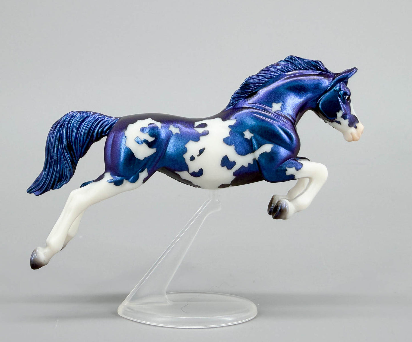 Warmblood Jumper, Mini Tabitha - 2025 Spooky Surprise Series 7