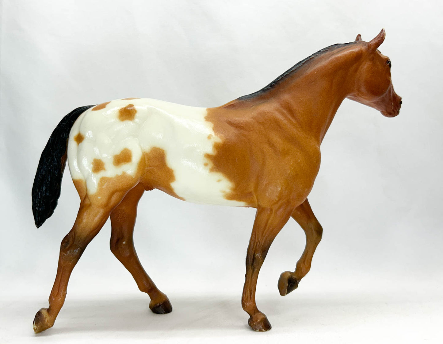 Stock Horse Stallion, Bay Appaloosa - B-Stamp VARIATION: No Socks