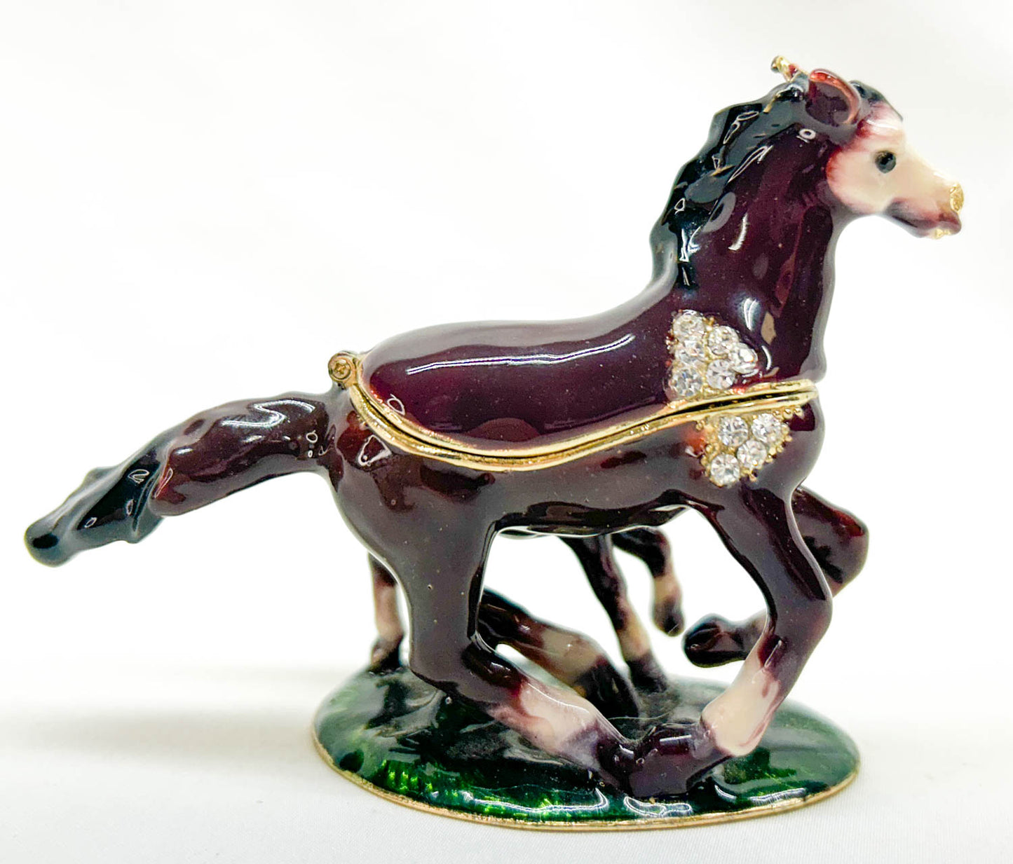 Trinket Box, Mare and Foal
