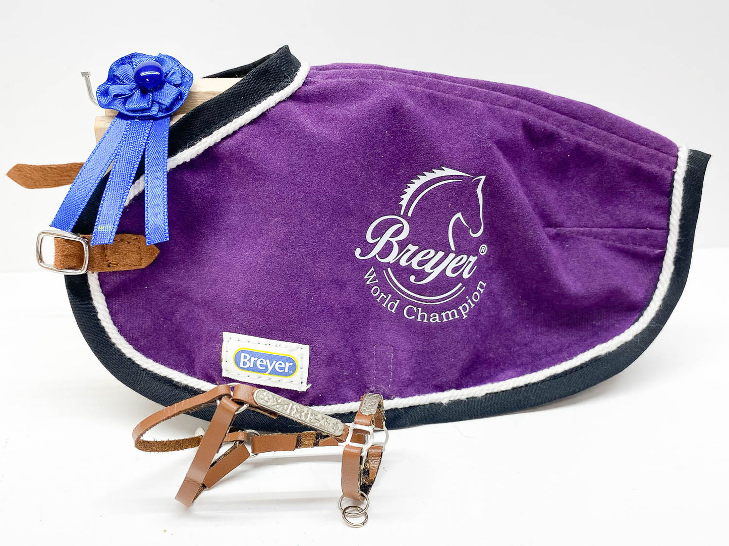 Blanket, Blue Ribbon and Halter from Winner's Circle Accessories Set: Western