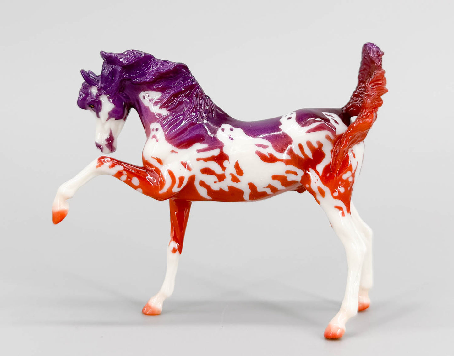 Striking Arabian ~ Mini Spectre - 2026 Spooky Stablemates Series 8