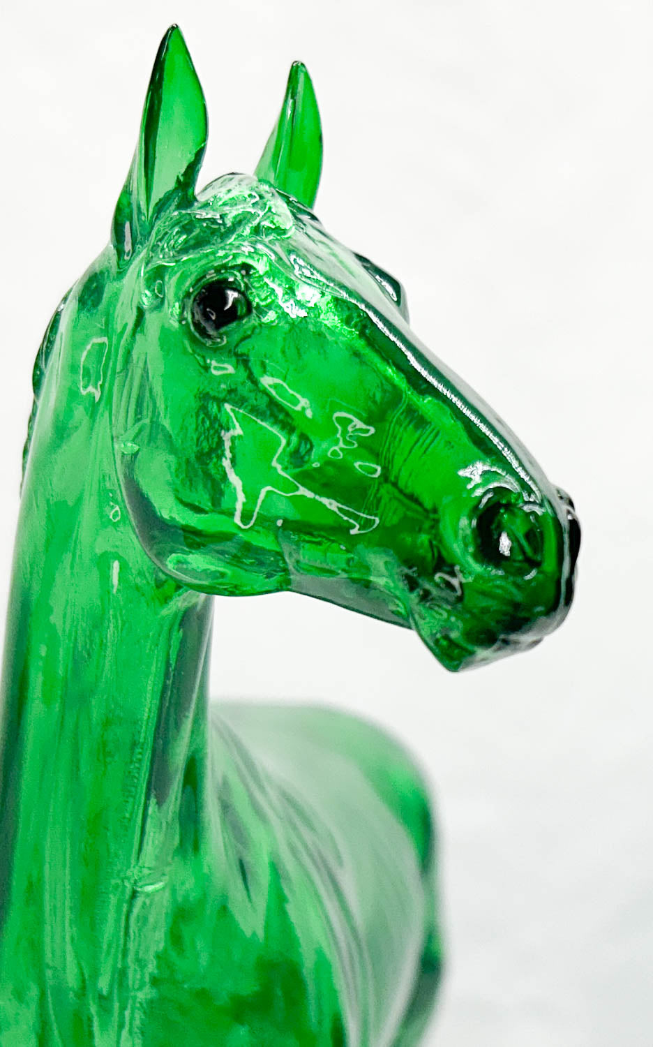 Standing Thoroughbred  ~ Surprise, Girls Run The World, Emerald Green Clearware Decorator