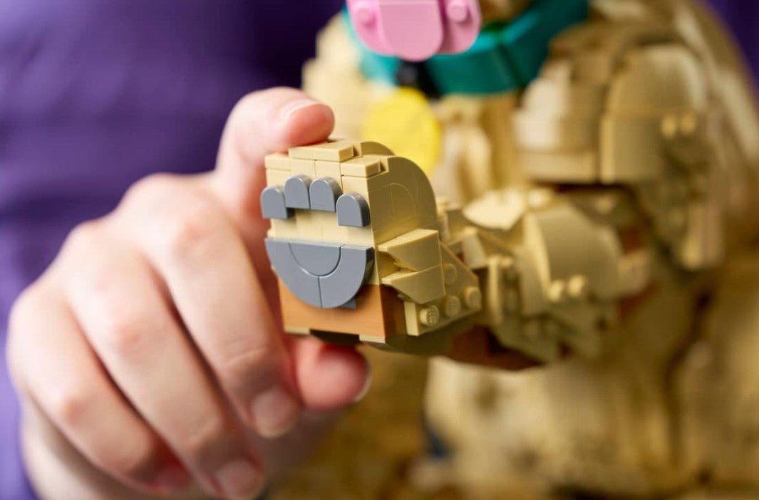 LEGO® Icons ~ Golden Retriever Puppy #11384 2102 Pieces