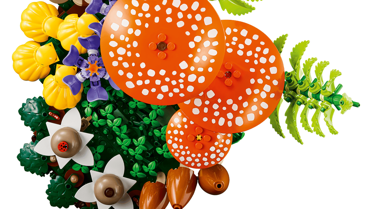 LEGO® Botanicals:  Woodland Mushrooms #11505 806 Pieces