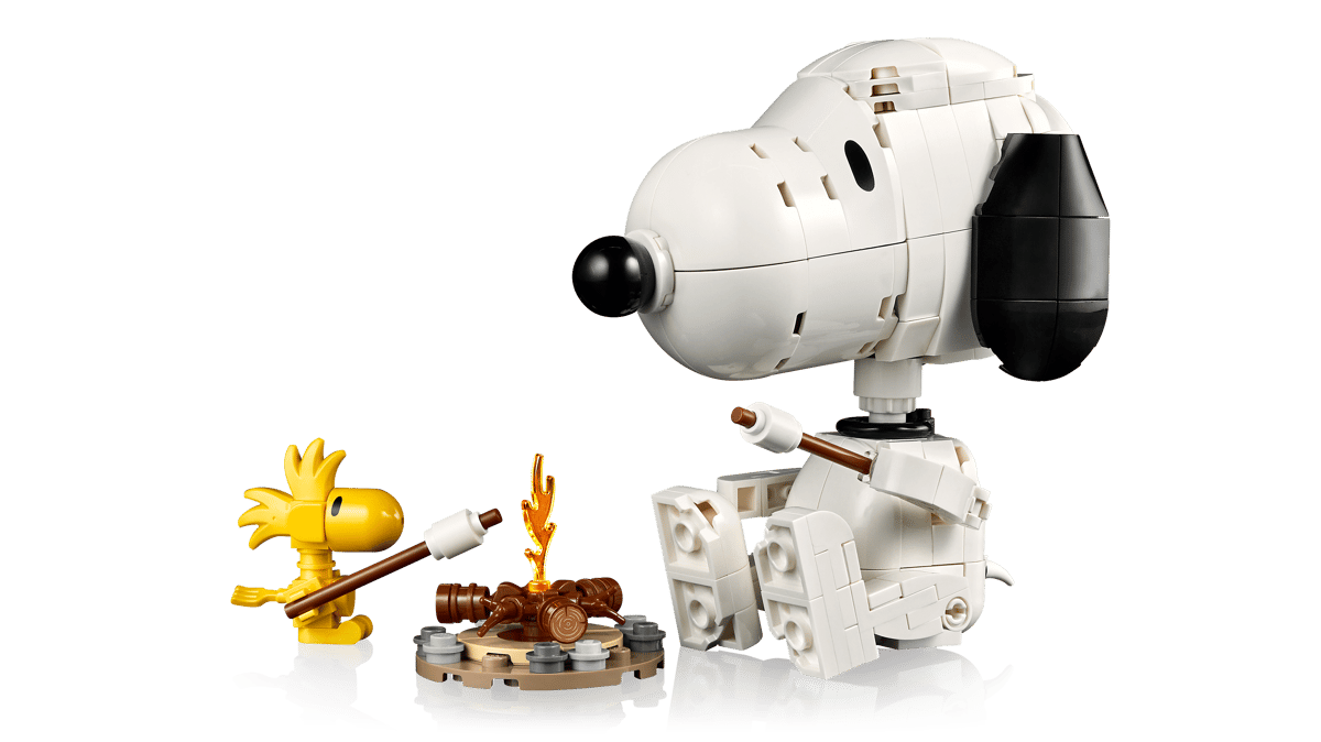 LEGO® Ideas ~ Peanuts™: Snoopy's Doghouse #21368 964 Pieces