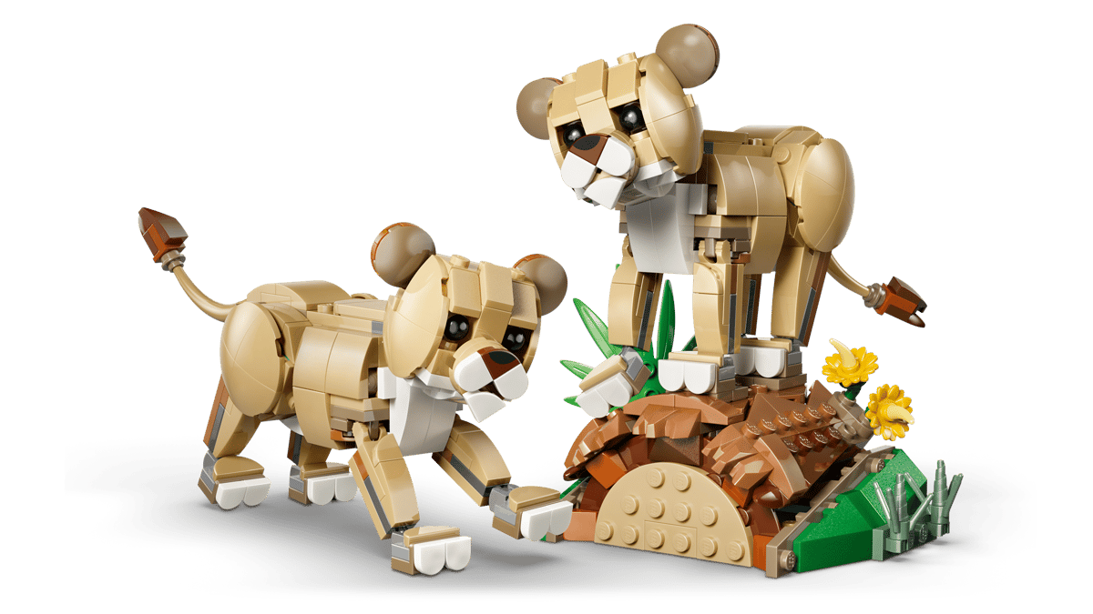 LEGO® Creator 3-In-1 Wild Animals: Majestic Lion #31386 839 Pieces