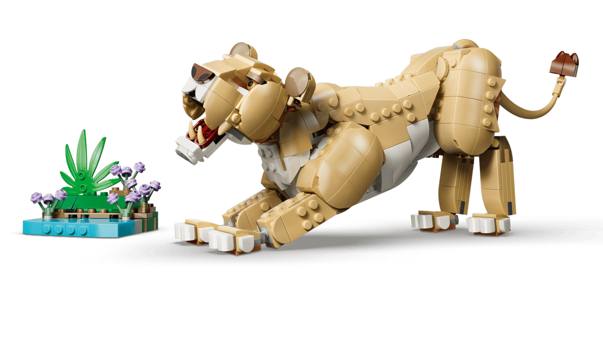 LEGO® Creator 3-In-1 Wild Animals: Majestic Lion #31386 839 Pieces