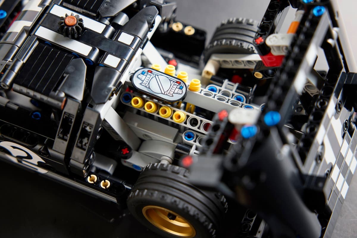 LEGO® Technic™ 1966 Ford GT40 MKII Race Car #42223 793 Pieces