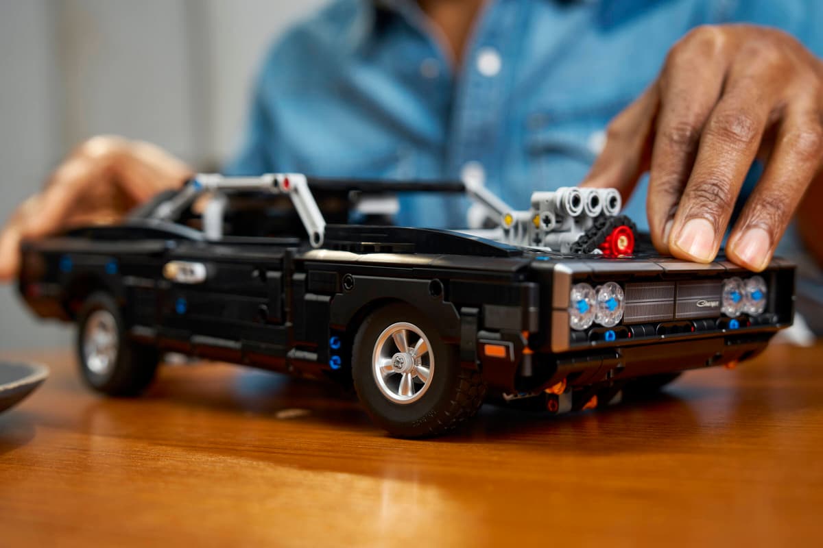LEGO® Technic™ Fast and Furious Dodge Charger R/T Car #42231 1516 Pieces