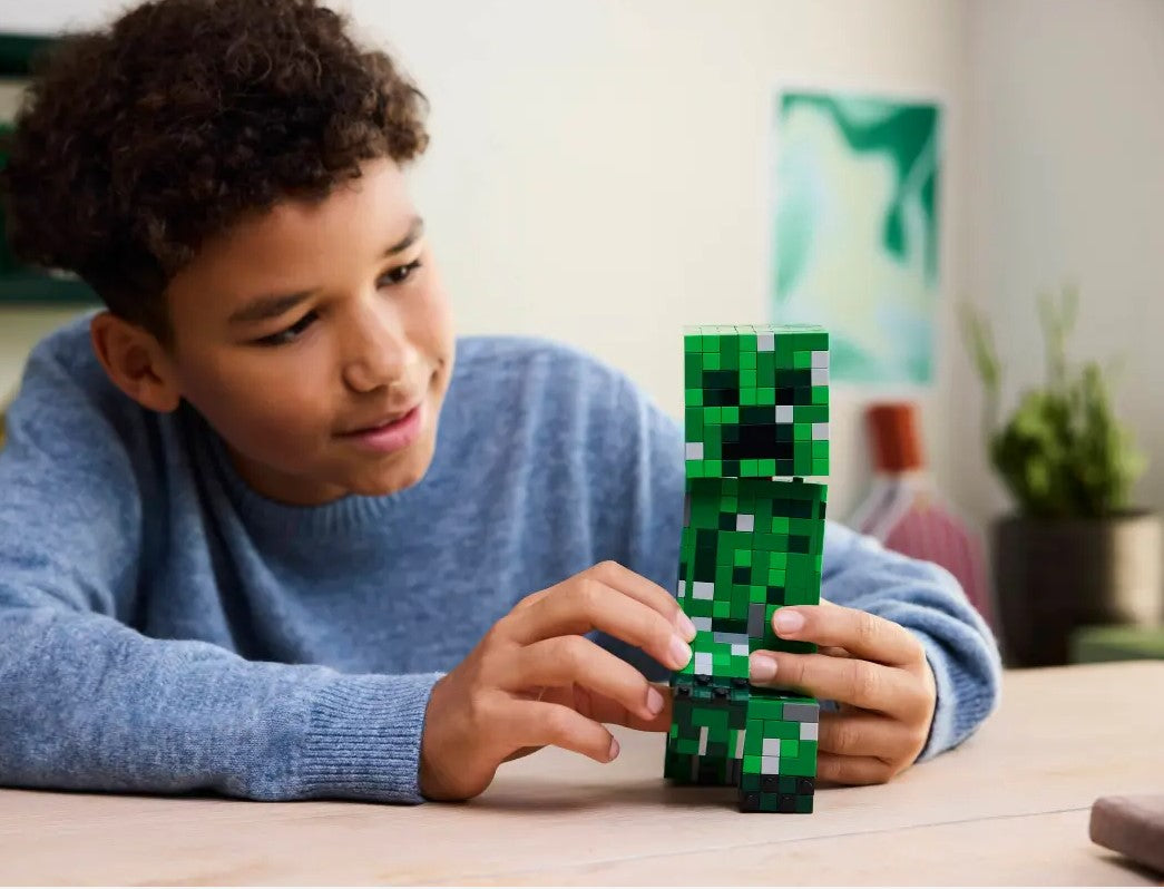 LEGO® Minecraft® The Creeper™ #21276 665  Pieces