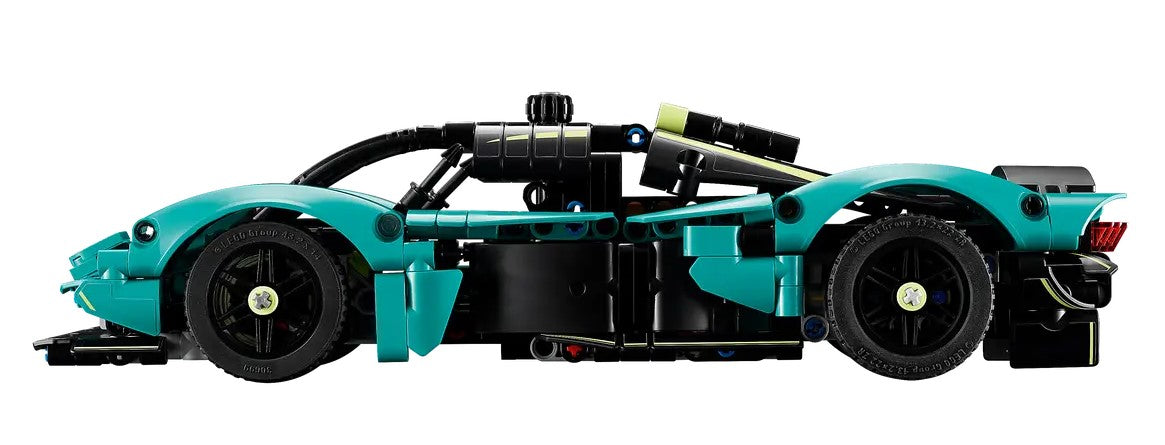 LEGO® Technic™ ~  Aston Martin Valkyri #42208 707 Pieces