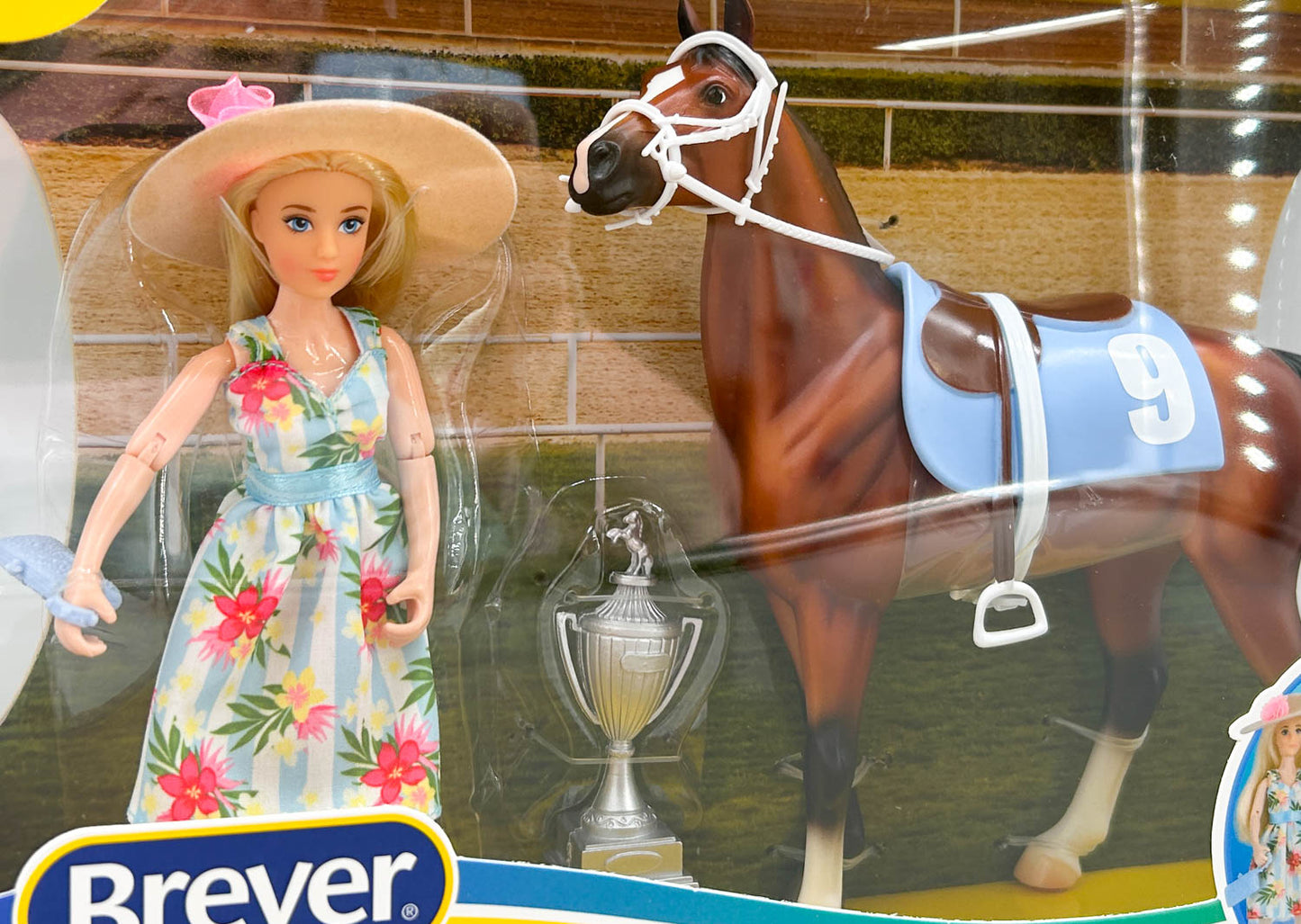 Show Thoroughbred ~ Winner's Circle Gift Set