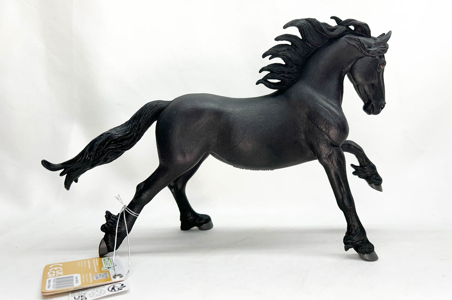 Friesian Mare - Deluxe 1:12 Scale Model (International Release)