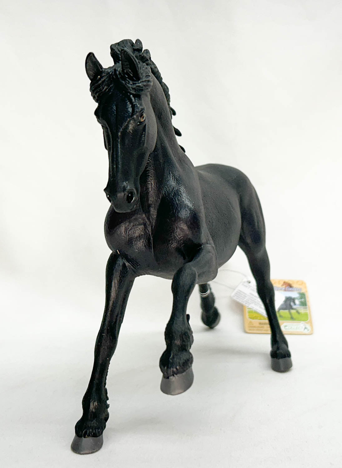 Friesian Mare - Deluxe 1:12 Scale Model (International Release)