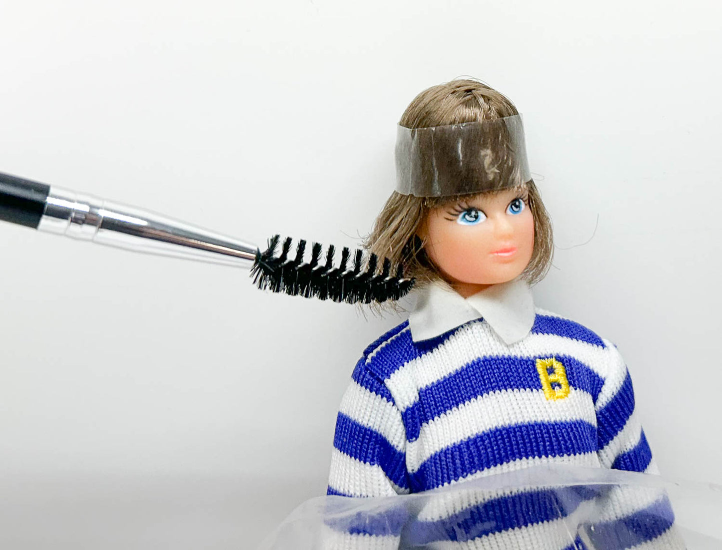 Dusting Brush - Stiff-Bristled Brush for Flocked and Haired Models