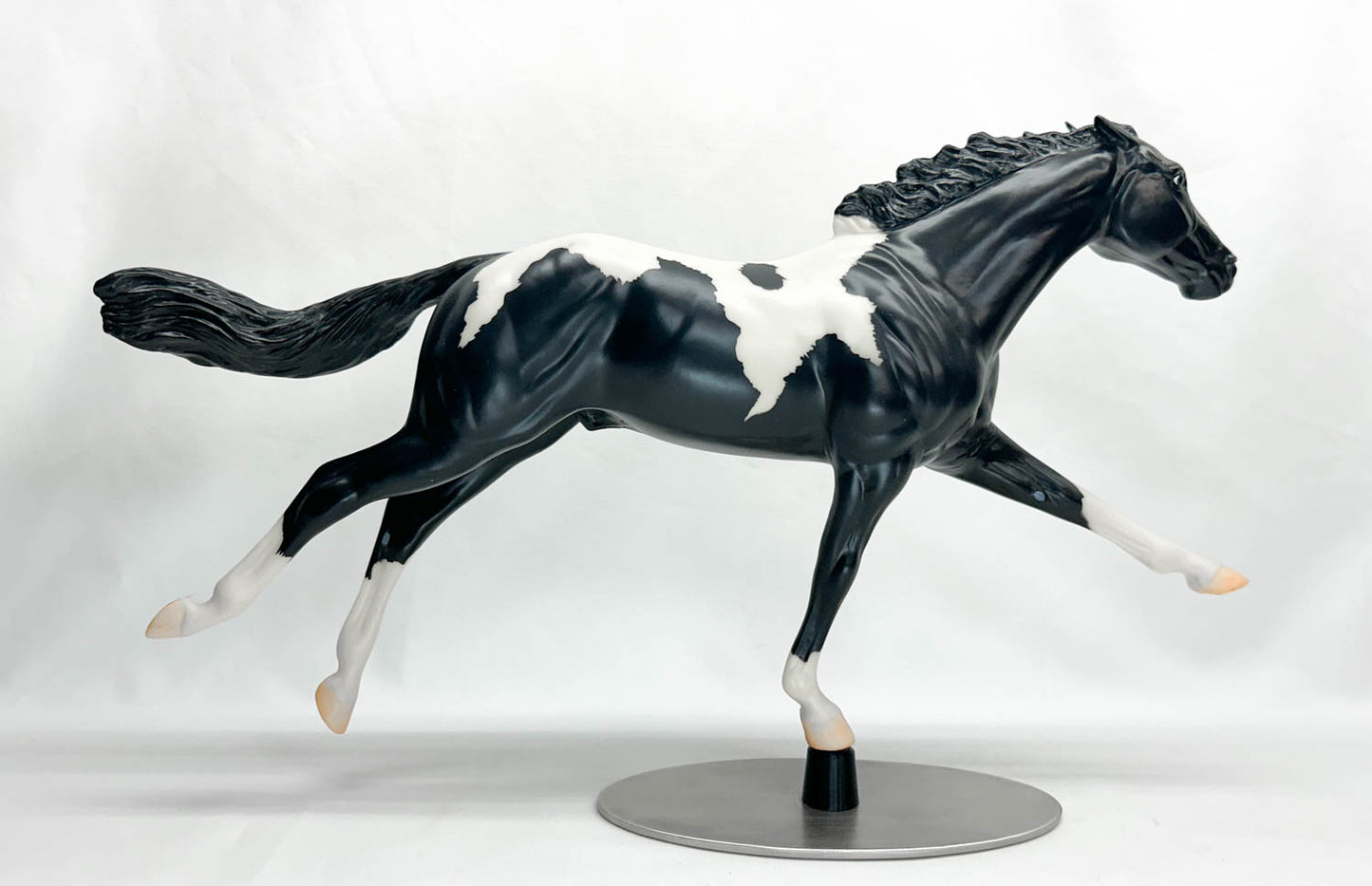 Steel Model Stand/ Base for Breyer Smarty Jones, Ruffian, Show Jumping Warmblood