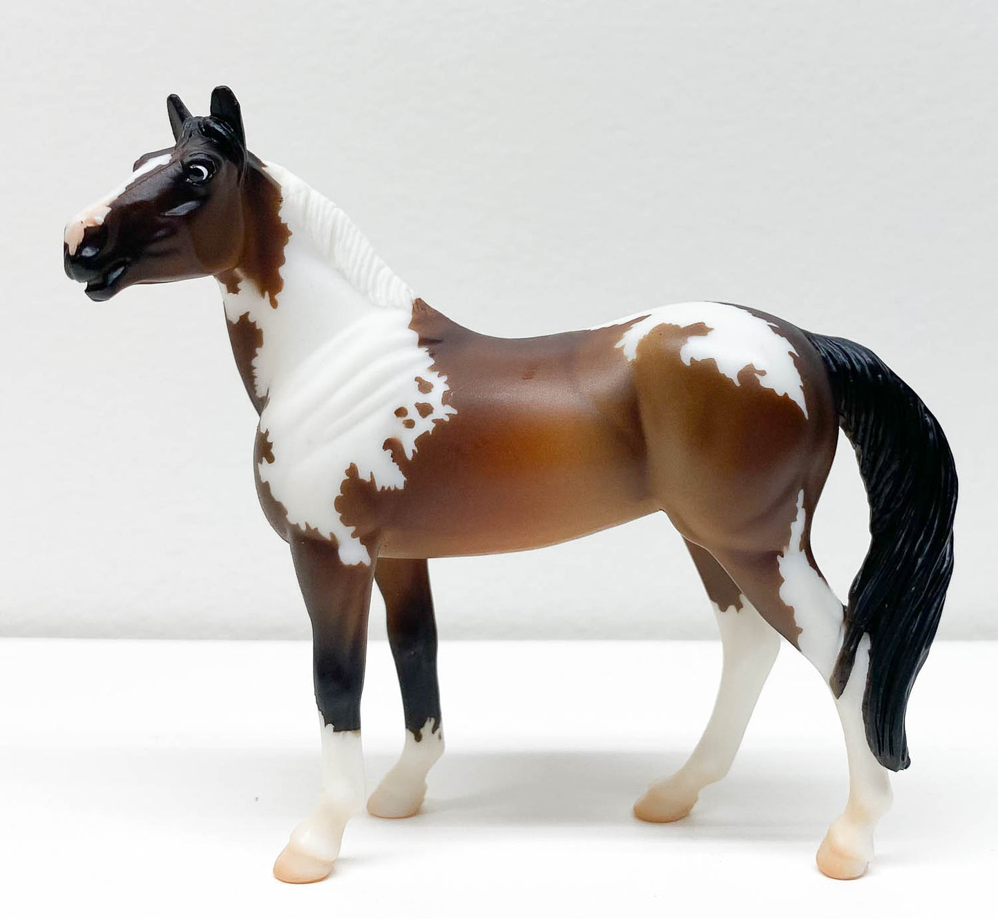 Standing Stock Horse ~ Pendragon - Best of Breyerfest Series 2