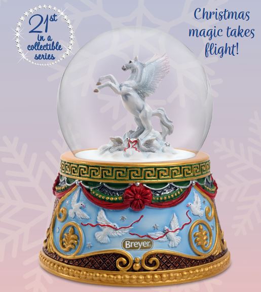 2023 Holiday Snow Globe ~ Holiday Flight