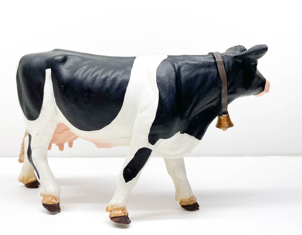 Safari Holstein Cow With Bell Triple Mountain Model Horses safari-holstein-cow-with-bell-triple-mountain-model-horses