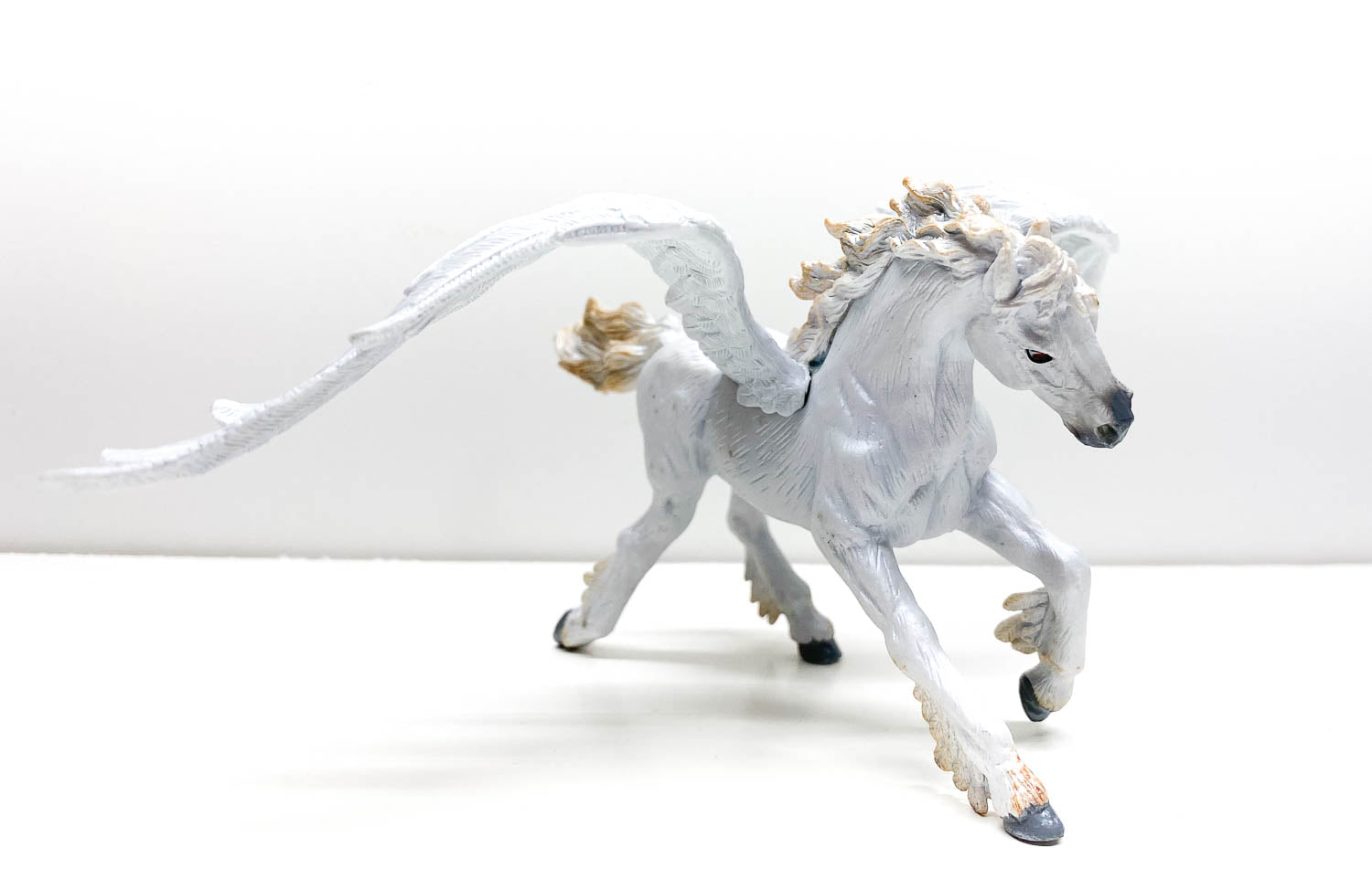 Warmtree Pegasus Figurines Mythical Animals Model Flying Horse Action  Figures