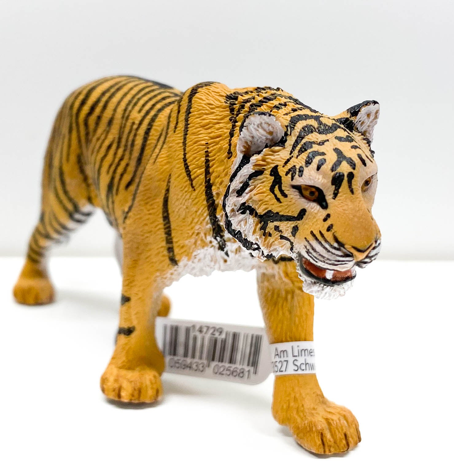 Schleich Tiger, Bengal #14729 – Triple Mountain Model Horses