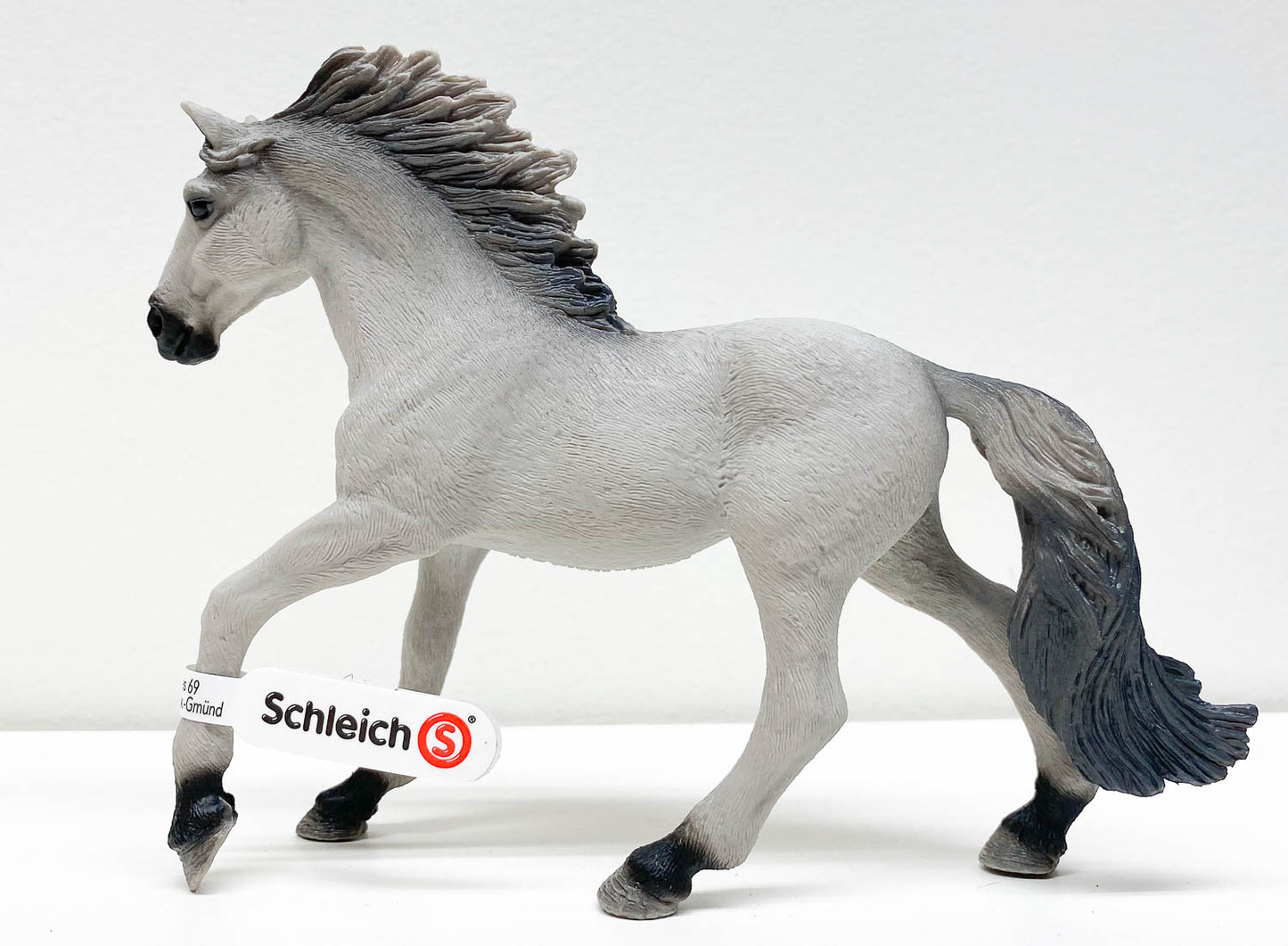 Sorraia Mustang Stallion, Grey